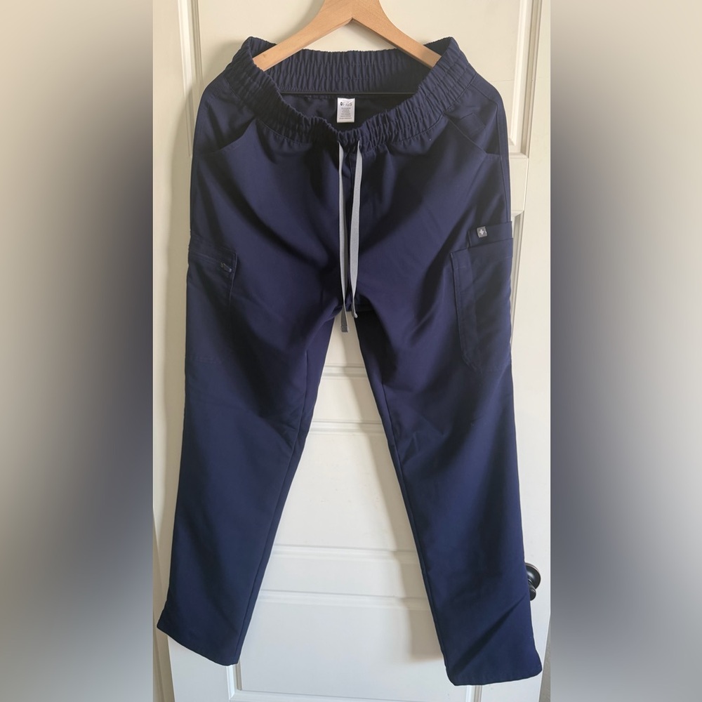 Figs Women’s Straight Leg Scrub Pants